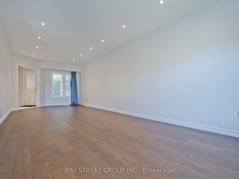 22 Taos Ct — Photo 20