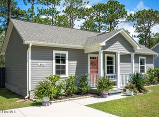 409 Pepperhill Rd, Southport, NC 28461