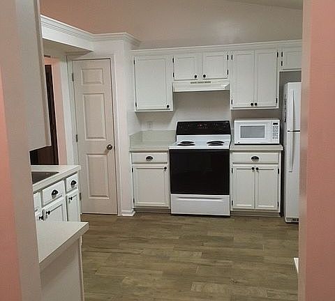 5th image of 12436 Eagles Claw Ln
