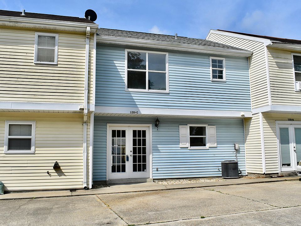 1st image of 120 Mimosa Pl APT C