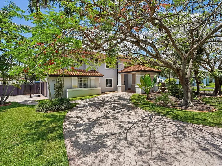 11898 SW 74th Ter — Photo 5