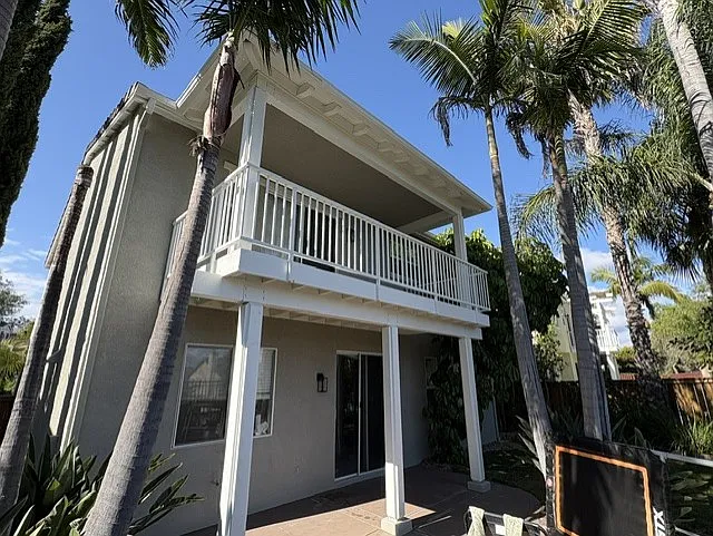 3 bed, 2.5 bath, 1971 sqft, $5,500 — Photo 3