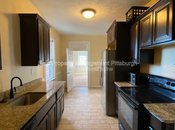 3053 Brereton St APT 2, Pittsburgh, PA 15219