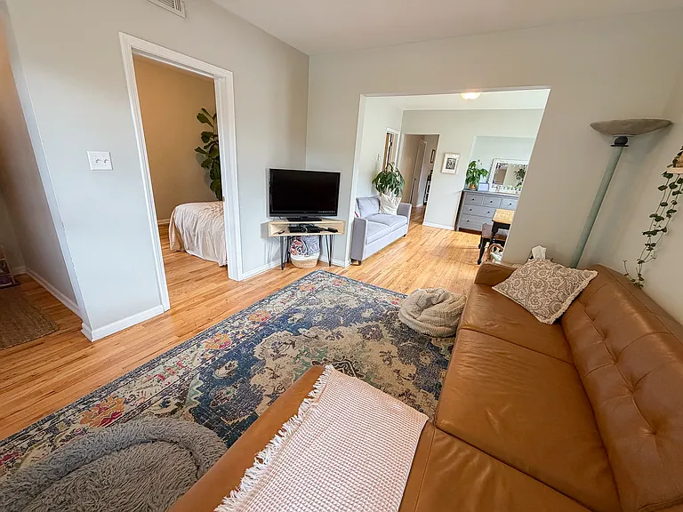 5714 W Grover St #1 — Photo 4