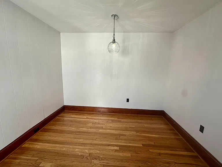 Living/dining room