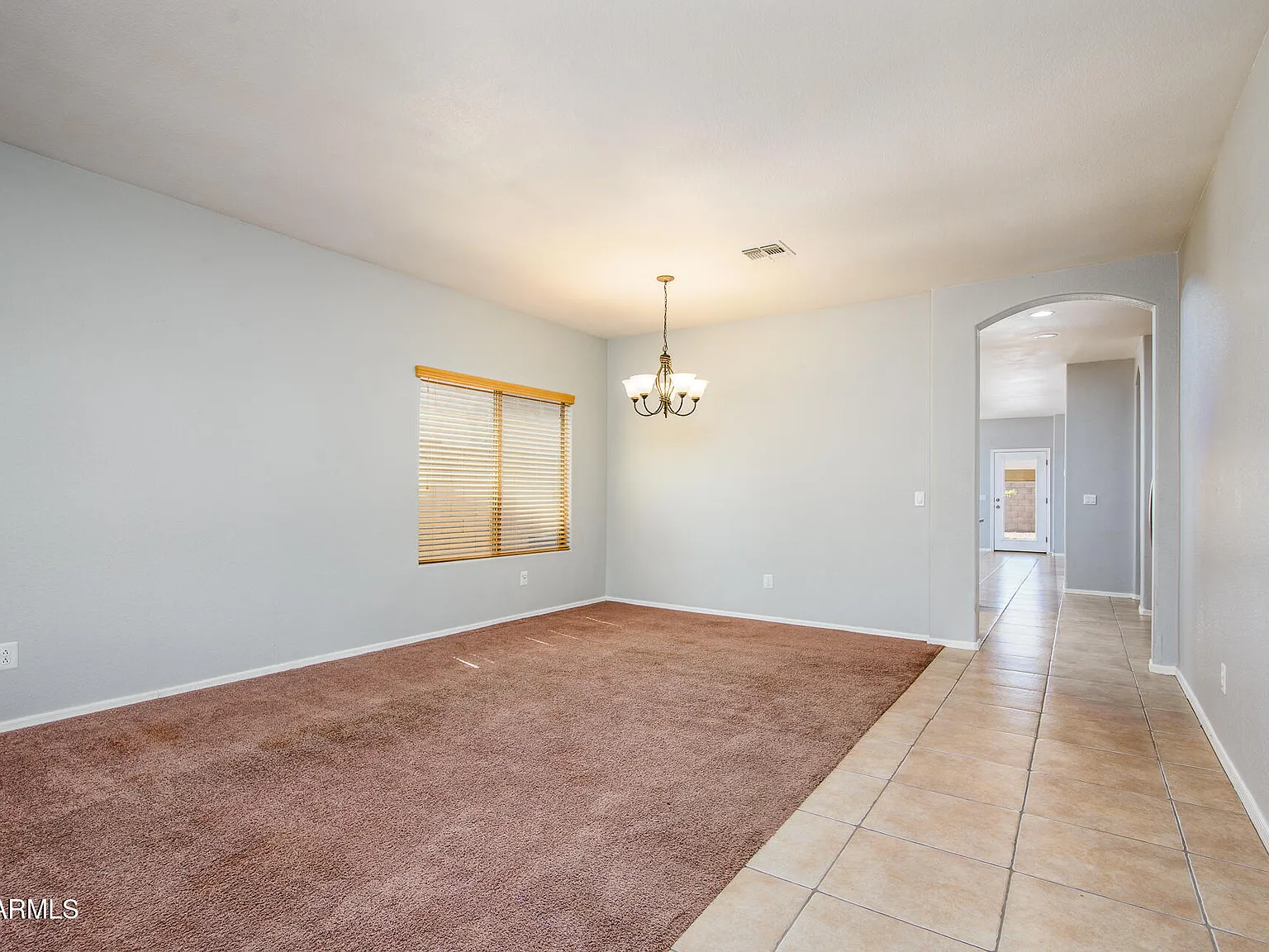 4 bed, 2.0 bath, 1849 sqft, $1,800 — Photo 4