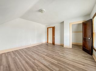 1627 State St, Racine, WI 53404