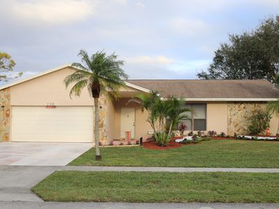 138 Santa Monica Ave, Royal Palm Beach, FL, 33411