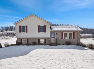 289 Whispering Pines Rd, Max Meadows, VA 24360