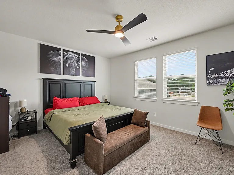 1701 Cayden Oak Ln — Photo 9