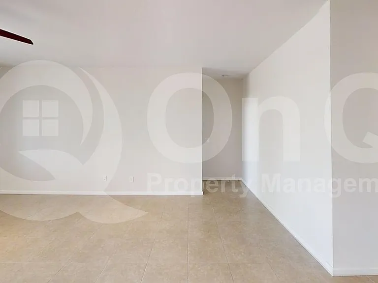 2050 E Piedmont Pl — Photo 10
