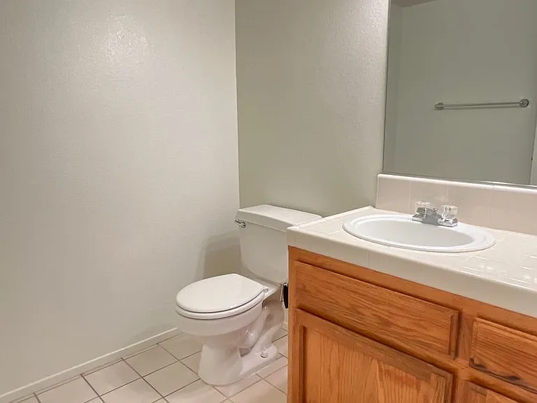 2600 Brookside Dr #116 — Photo 6