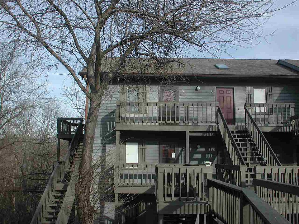 1st image of 9109 S Pointe Retreat Dr #A-3