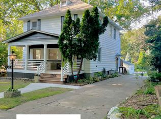 2369 Valentine Ave, Saint Paul, MN 55108