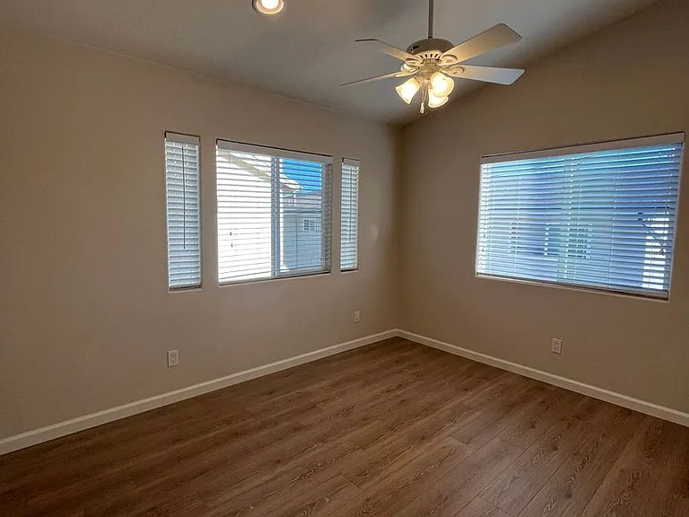 2653 Orange Ave — Photo 17