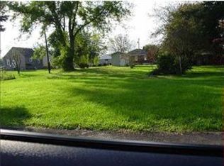 205 Roberts St, Rostraver Township, PA 15012