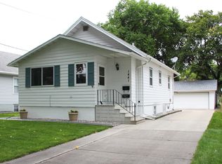 1441 12th Ave S, Fargo, ND 58103