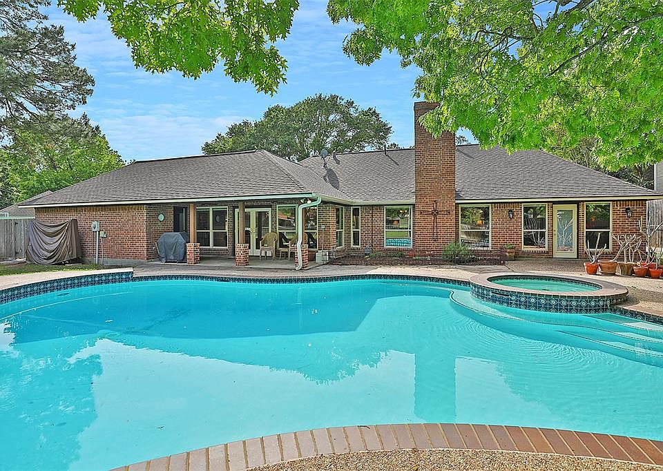 Splash into spring and summer this year in family size pool and back yard!