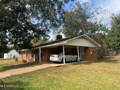 2 Prince St, Walnut Grove, MS, 39189