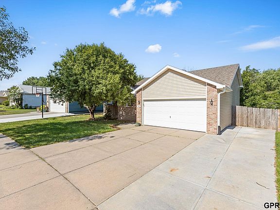 2nd image of 1833 Timber Ridge Rd