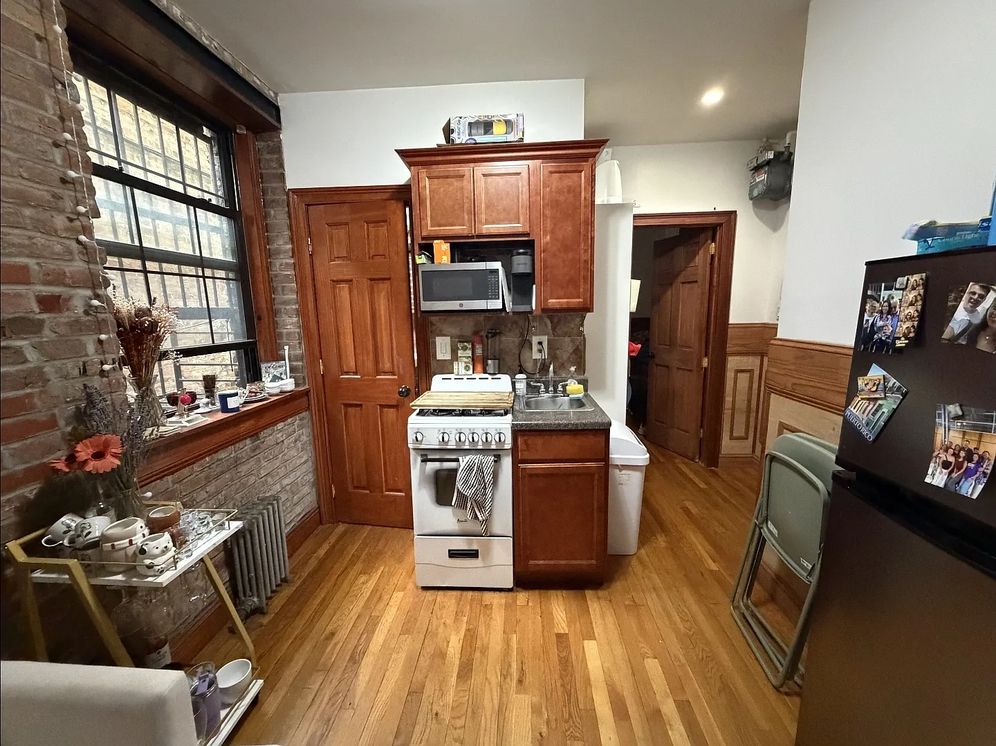 424 East 13th Street — Photo 4