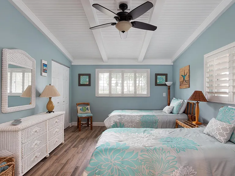 Downstairs Guest Bedroom