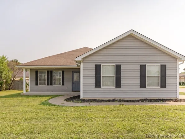 2217 Freedom Circle, Jeffersonville, IN 47130