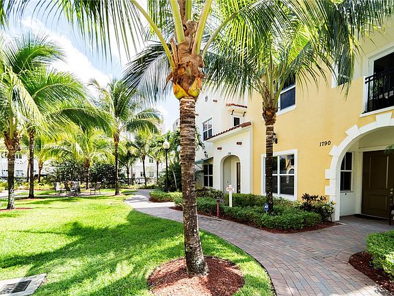 5th image of 1794 NW 124th Way