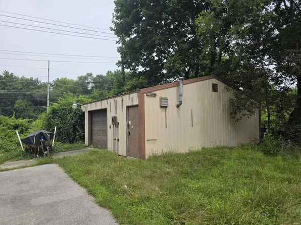 3222 York St, Mishawaka, IN 46544