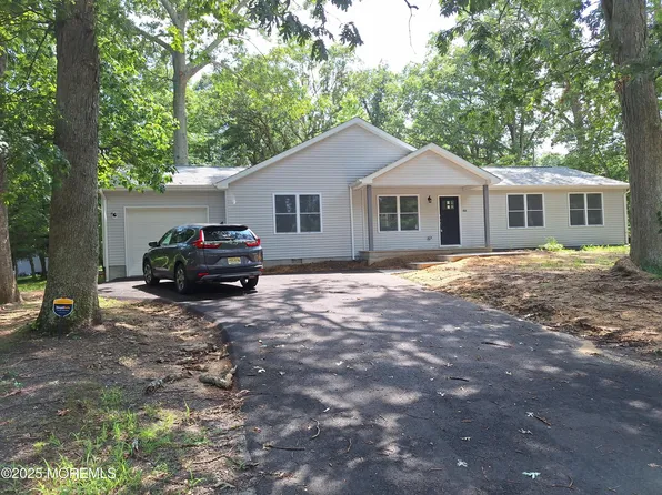 414 Oak Tree Road, Freehold, NJ 07728