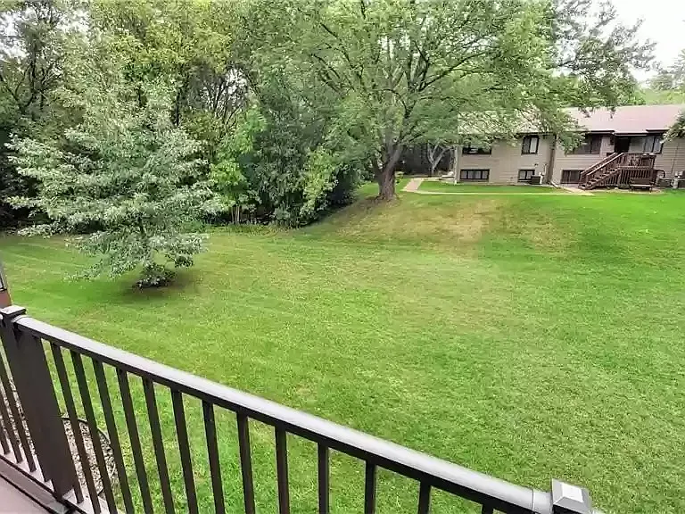 1386 Arden View Dr — Photo 16