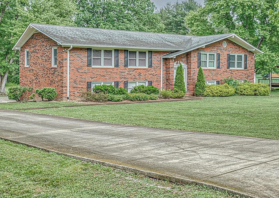 1744 Meadow Wood Dr, Cookeville, TN 38506 MLS 210888 Zillow