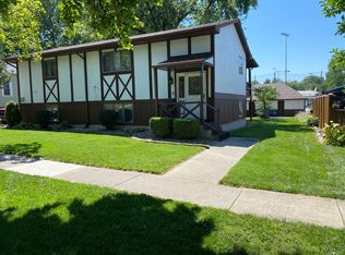 157 N West St, Crown Point, IN 46307