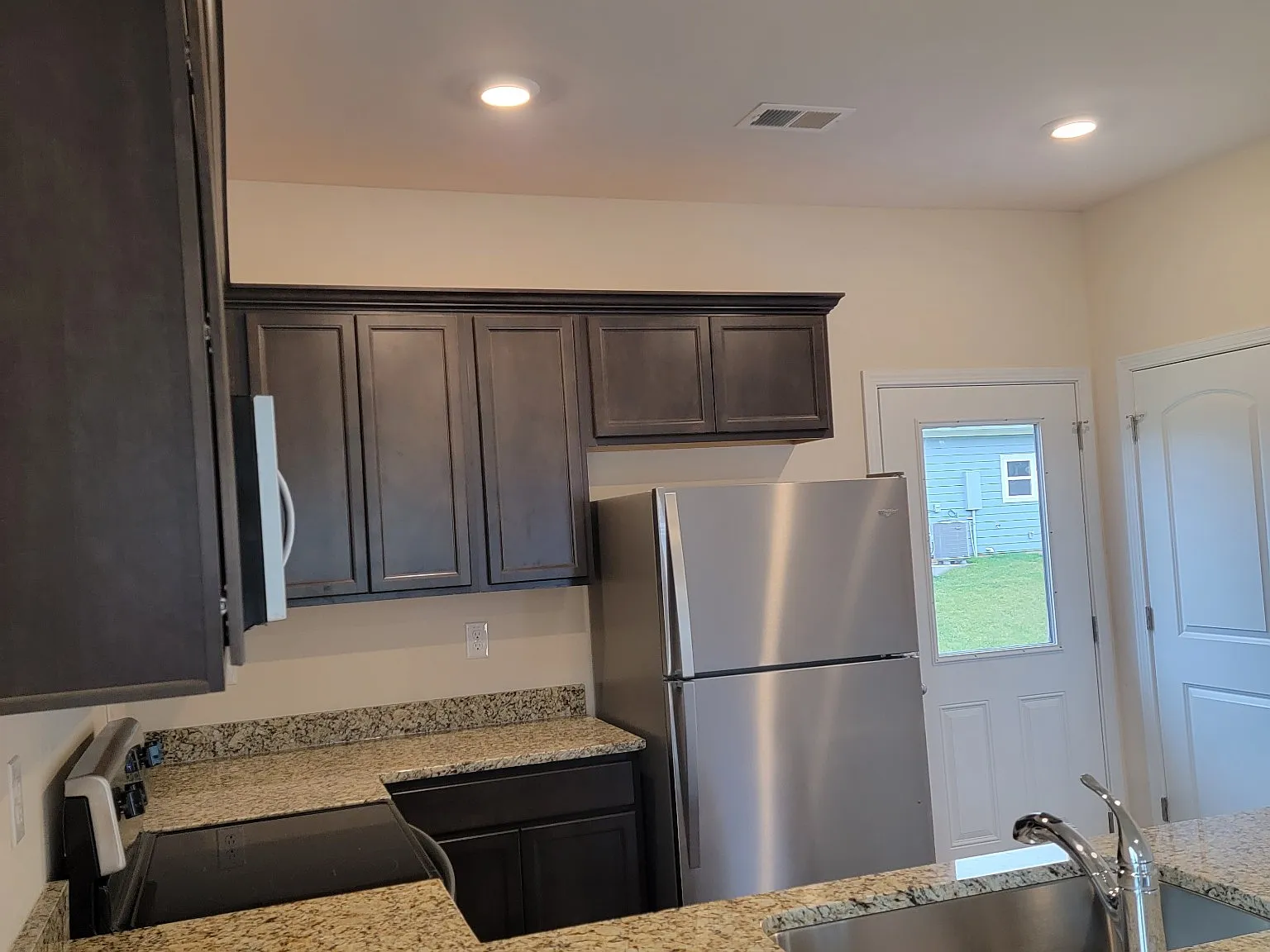 4074 Cody Drive - 1 — Photo 2