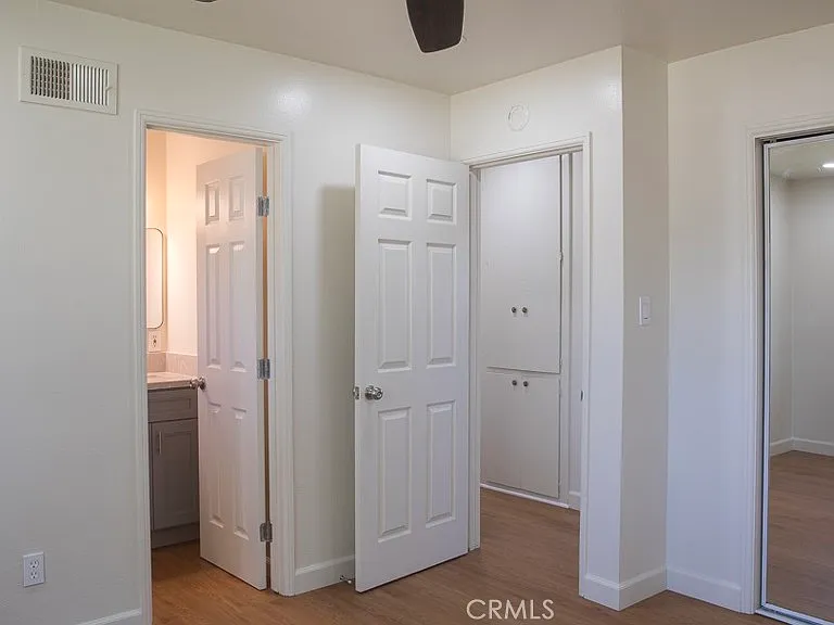 10740 Coloma St — Photo 17