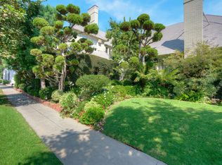 9677 Charleville Blvd, Beverly Hills, CA 90212
