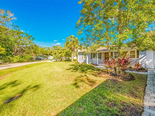 6210 Sanders Dr, Tampa, FL 33611