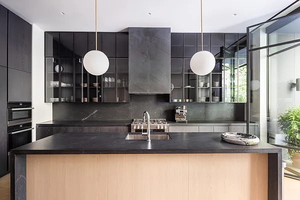 Sold by Compass | media 5