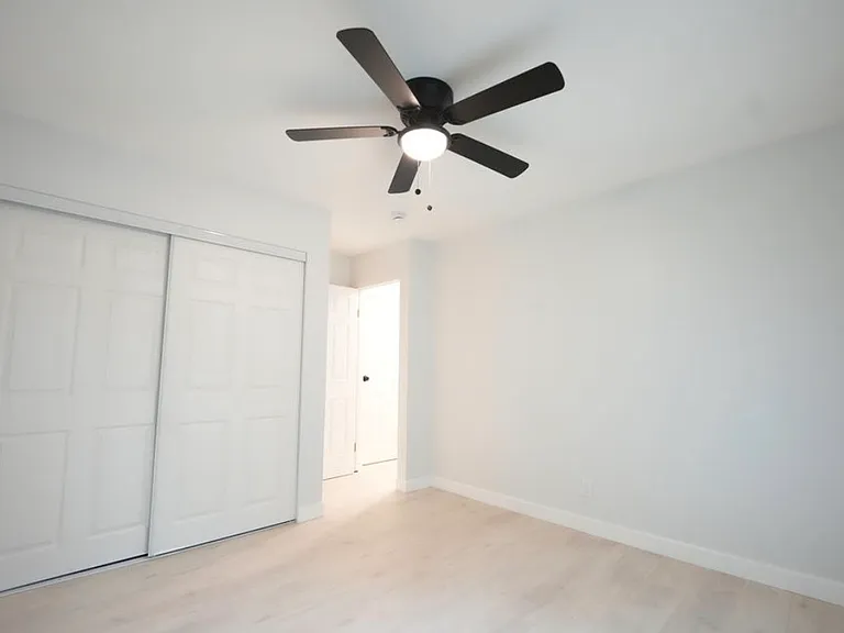 647 Bismark Ave — Photo 12