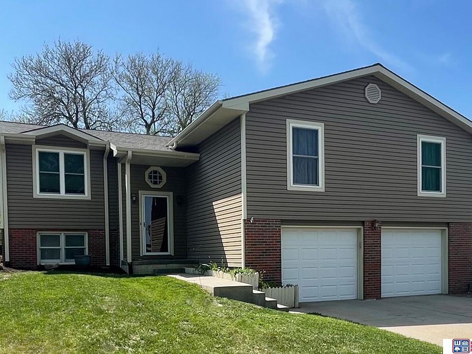 1st image of 5915 S 52nd Street Ct