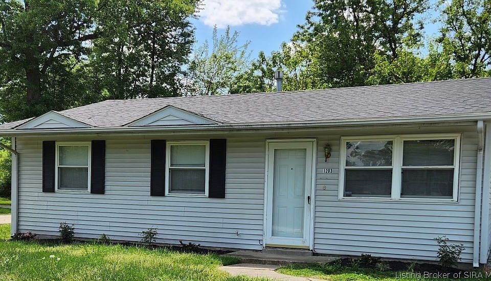 1st image of 1203 Spruce Drive