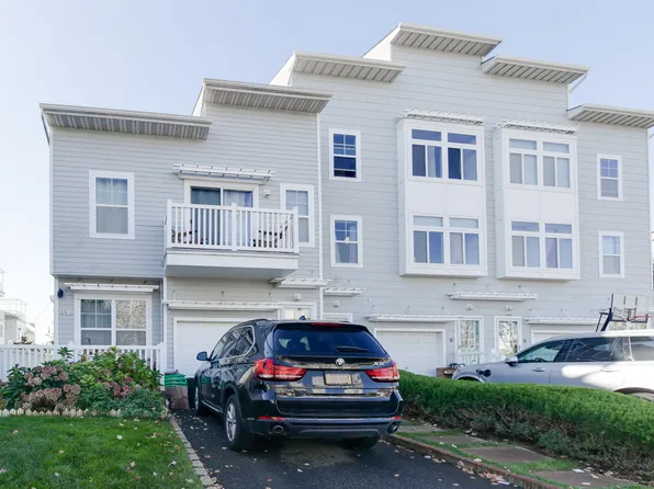 6513 Ocean Ave S #B, Arverne, NY 11692