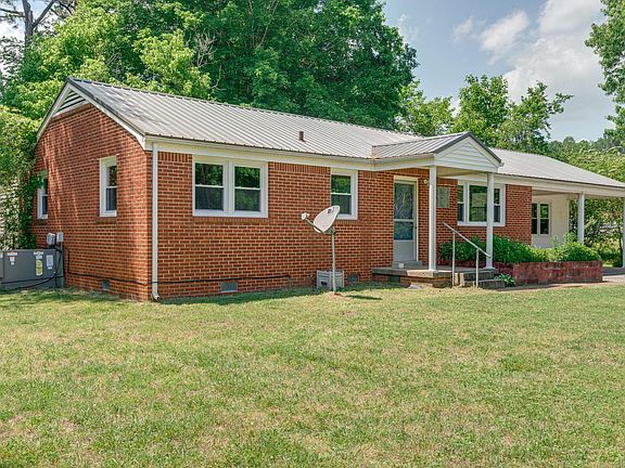 2nd image of 106 Orton Ave