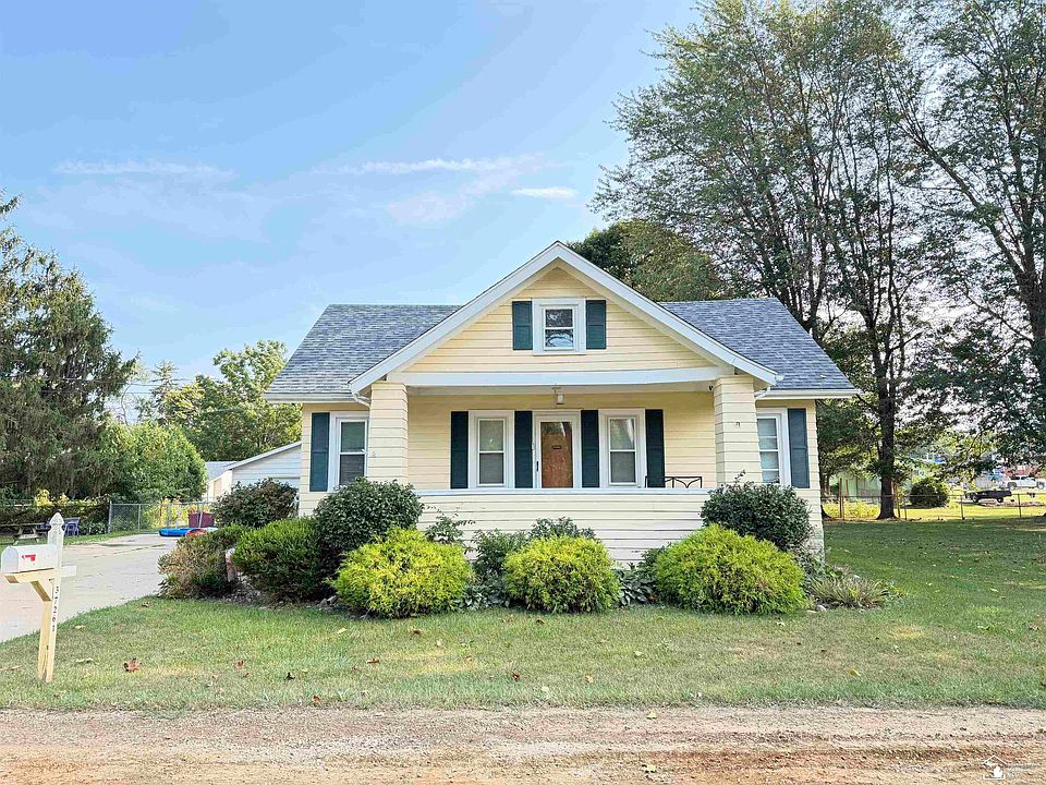 1st image of 37261 Ellis St