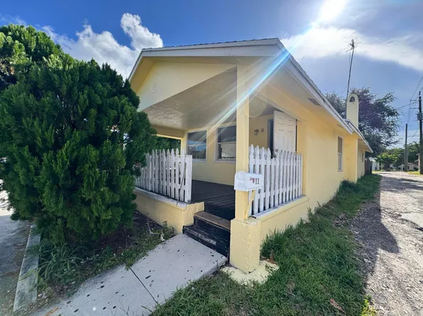 11 S D Street, Lake Worth Beach, FL 33460