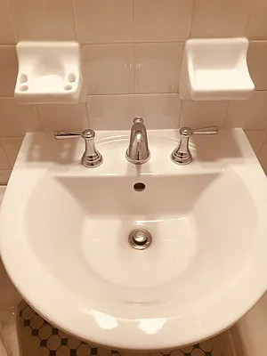 Rented by Metropolis Real Estate of Manhattan | media 10