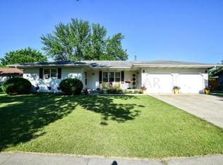 3402 Longfellow Rd N, Fargo, ND 58102