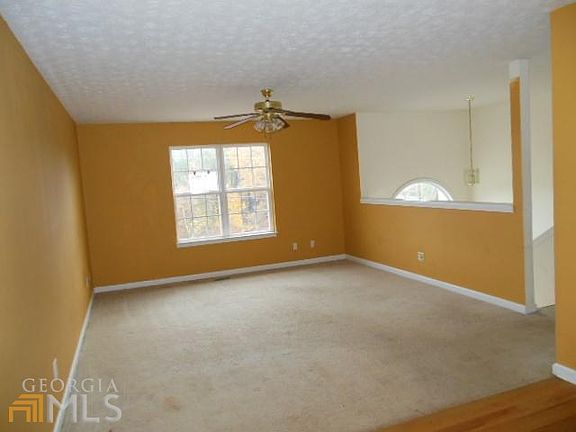 3rd image of 746 Eagles Nest Cir