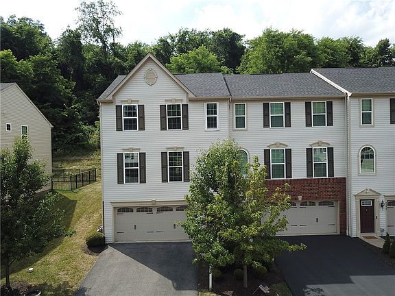 2nd image of 8042 Hinsdale Ln