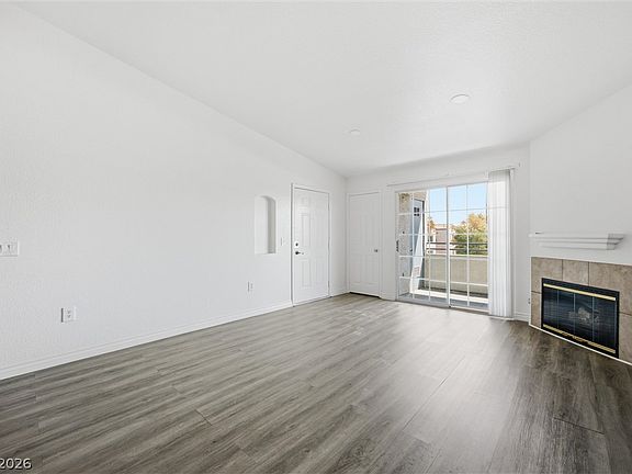 5th image of 3318 N Decatur Blvd Unit 2114